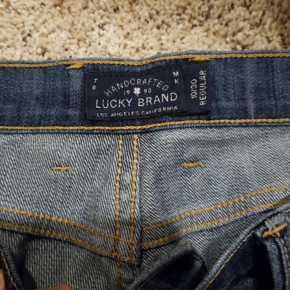Like new! Lucky Brand jeans - Picture 2 of 5